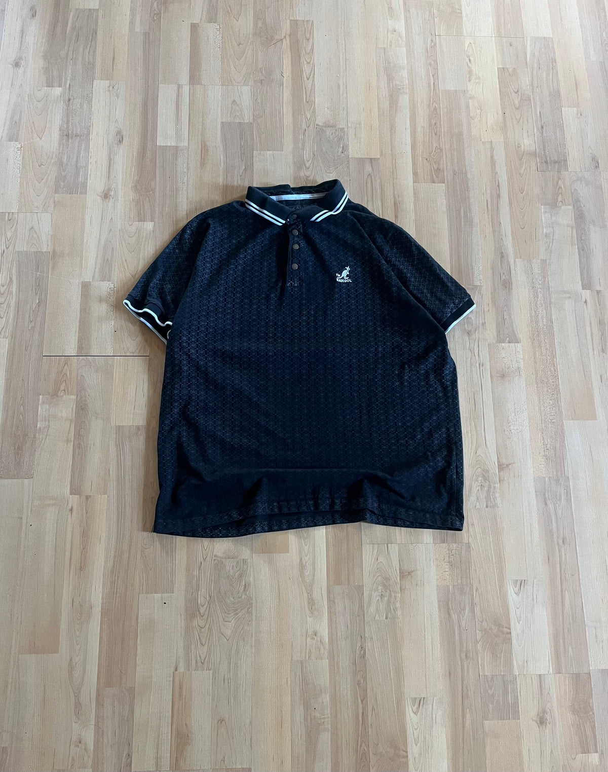 00s Black Geometric Pattern Kangol Embroidered Polo Shirt (M)