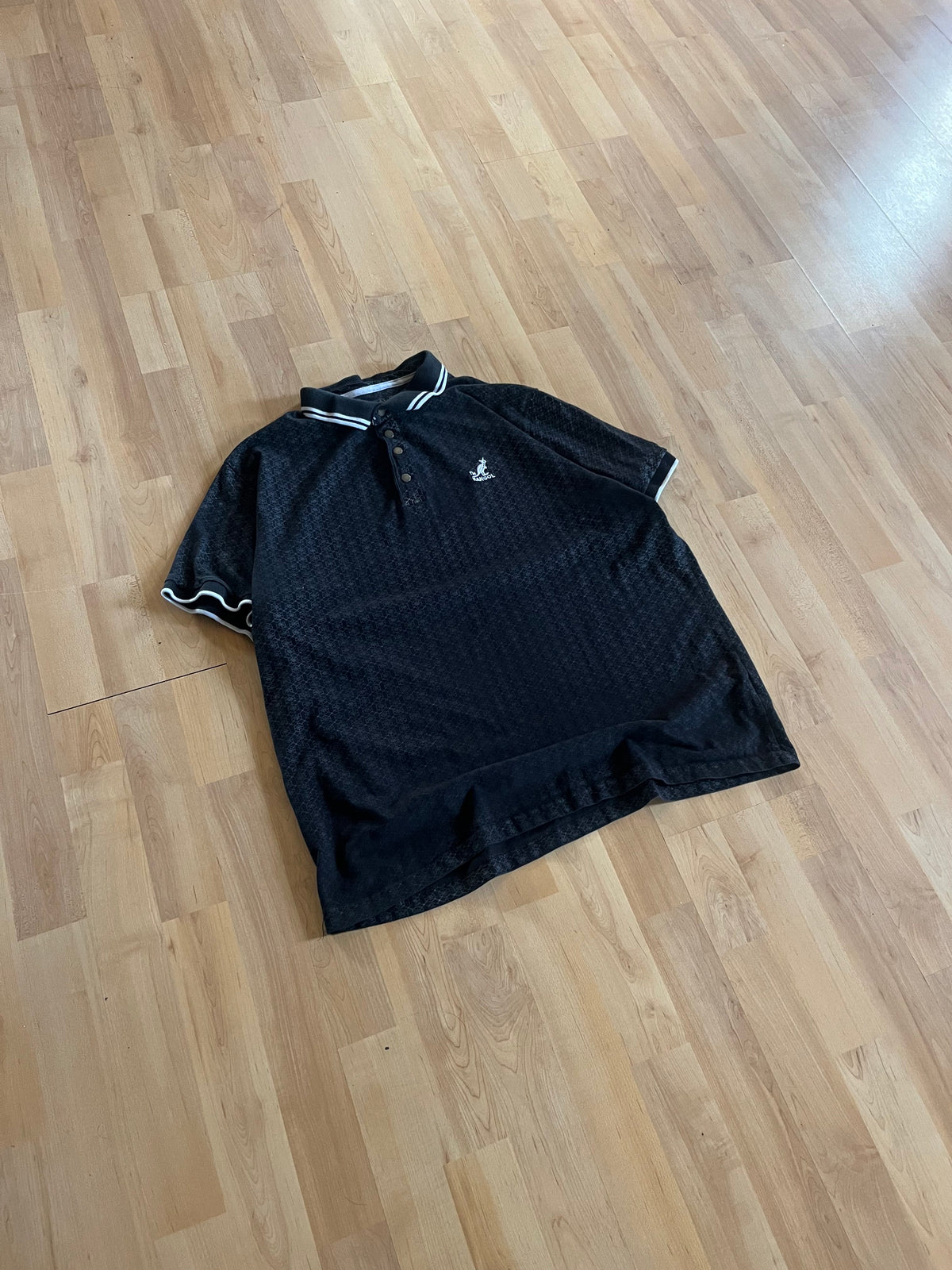 00s Black Geometric Pattern Kangol Embroidered Polo Shirt (M)