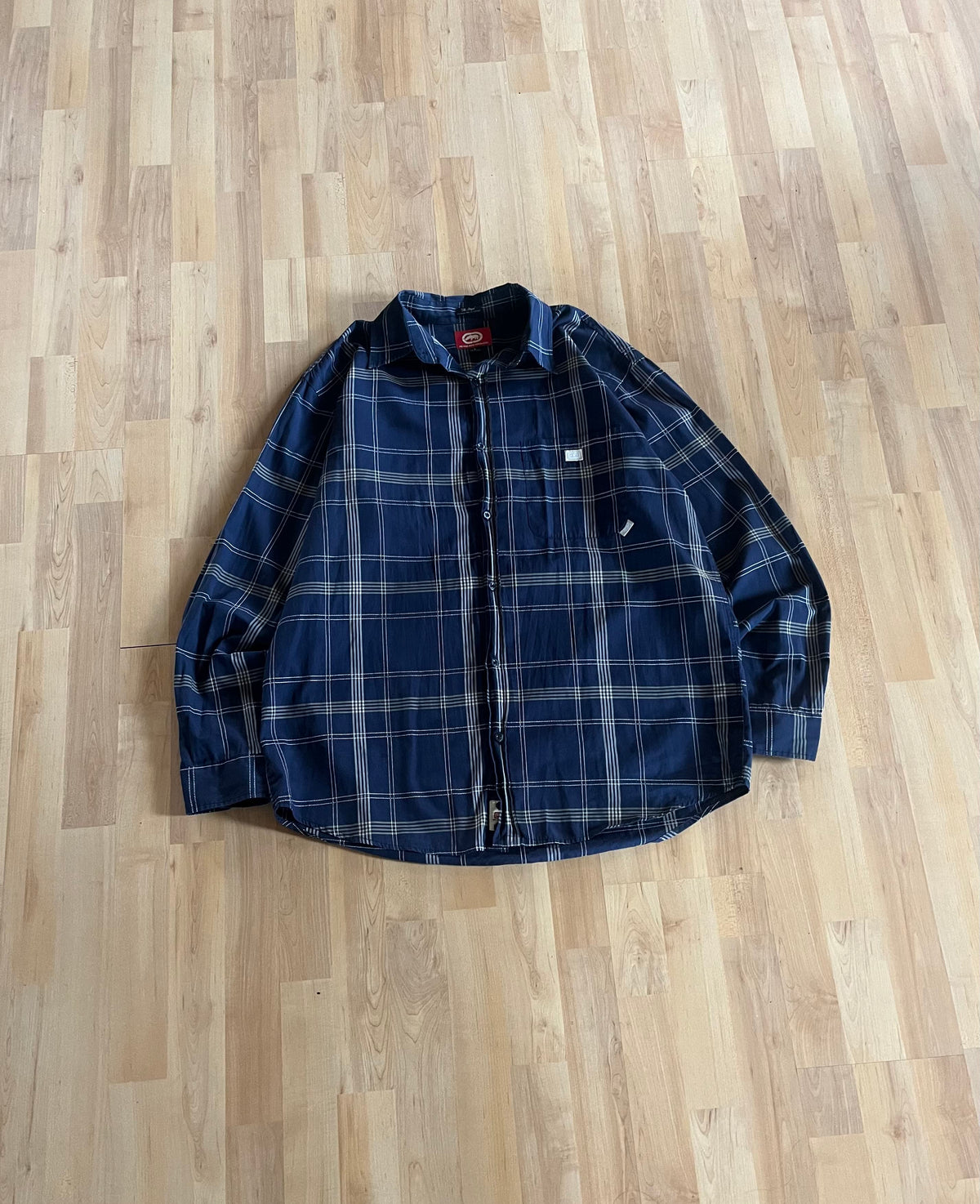 Y2K Navy & Beige Plaid ECKO Unltd Button-Up Shirt (XL)