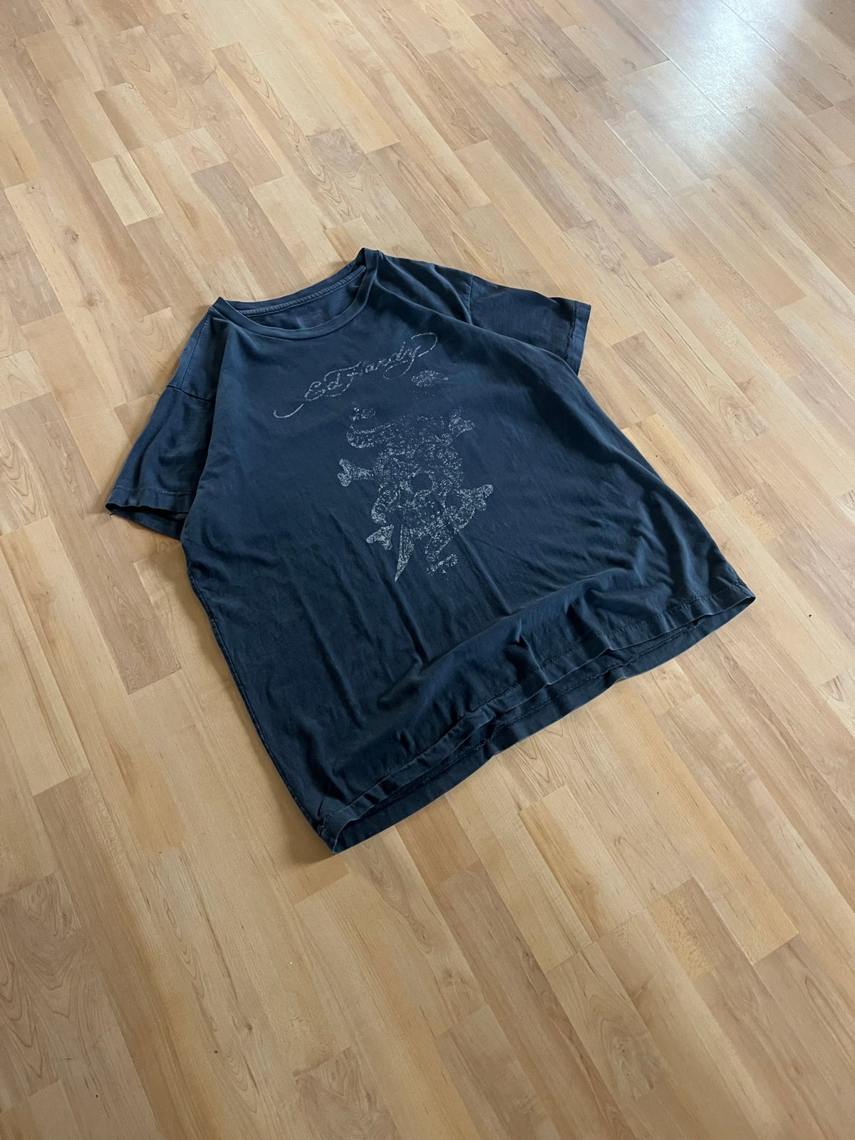 Y2K Black Single Stitch Faded Ed Hardy Skull Graphic T-Shirt (L)