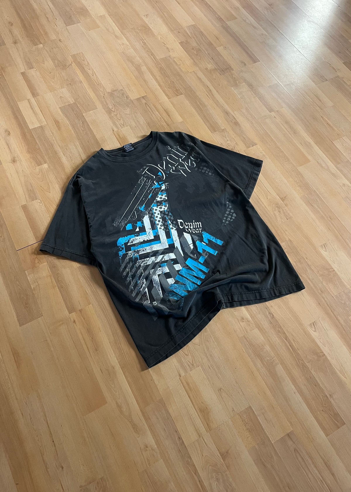 Y2K Black, Blue & White MM-77 Denim Wear Eagle Graphic T-Shirt (L)