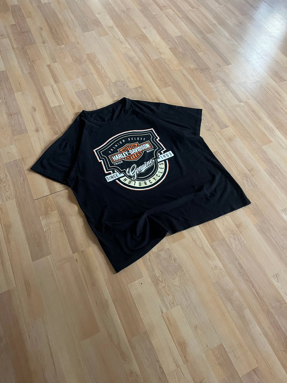 00s Black Harley-Davidson Orange Shield Genuine Motorcycles Graphic T-Shirt (XL)