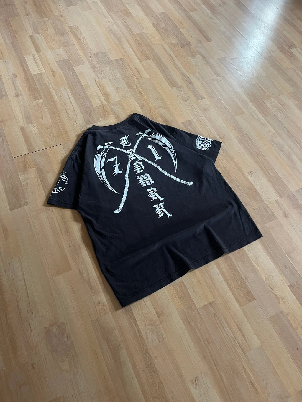 Y2K Black White Rider Crossed Scythes Heavyweight Graphic T-Shirt (XL)