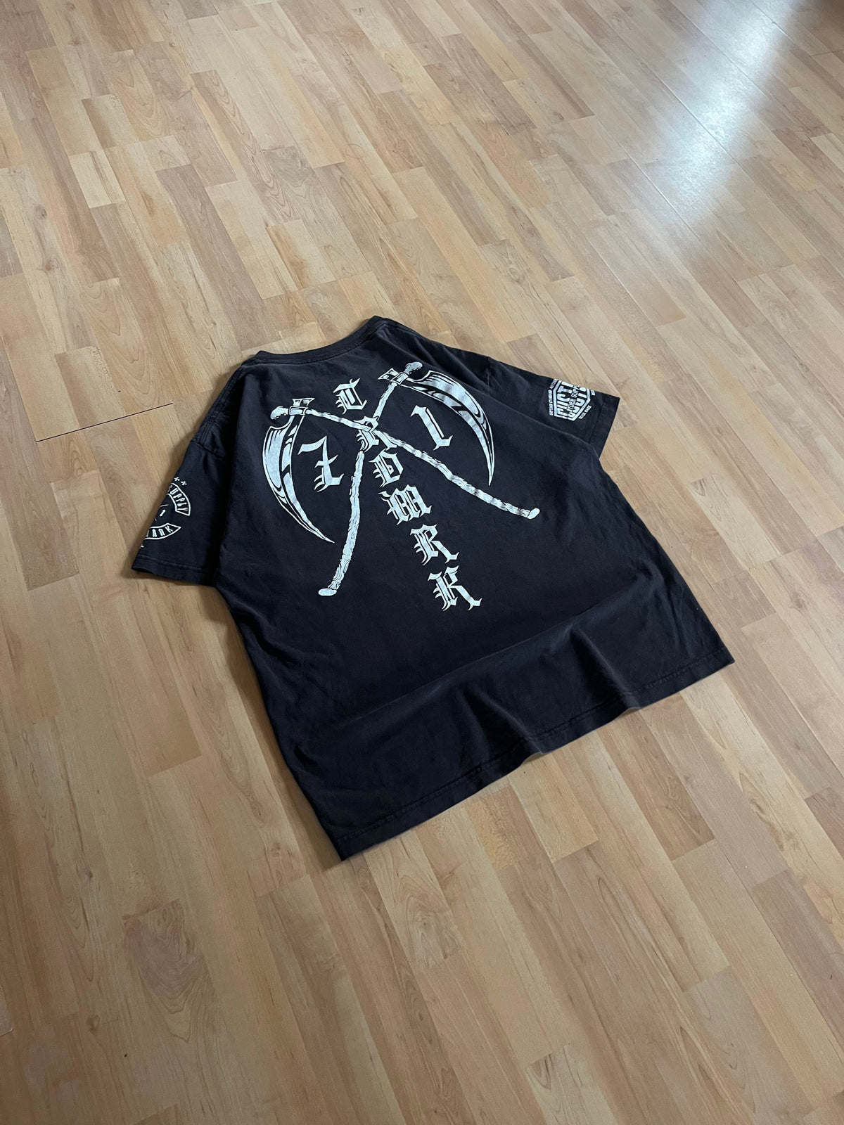 Y2K Black White Rider Crossed Scythes Heavyweight Graphic T-Shirt (XL)