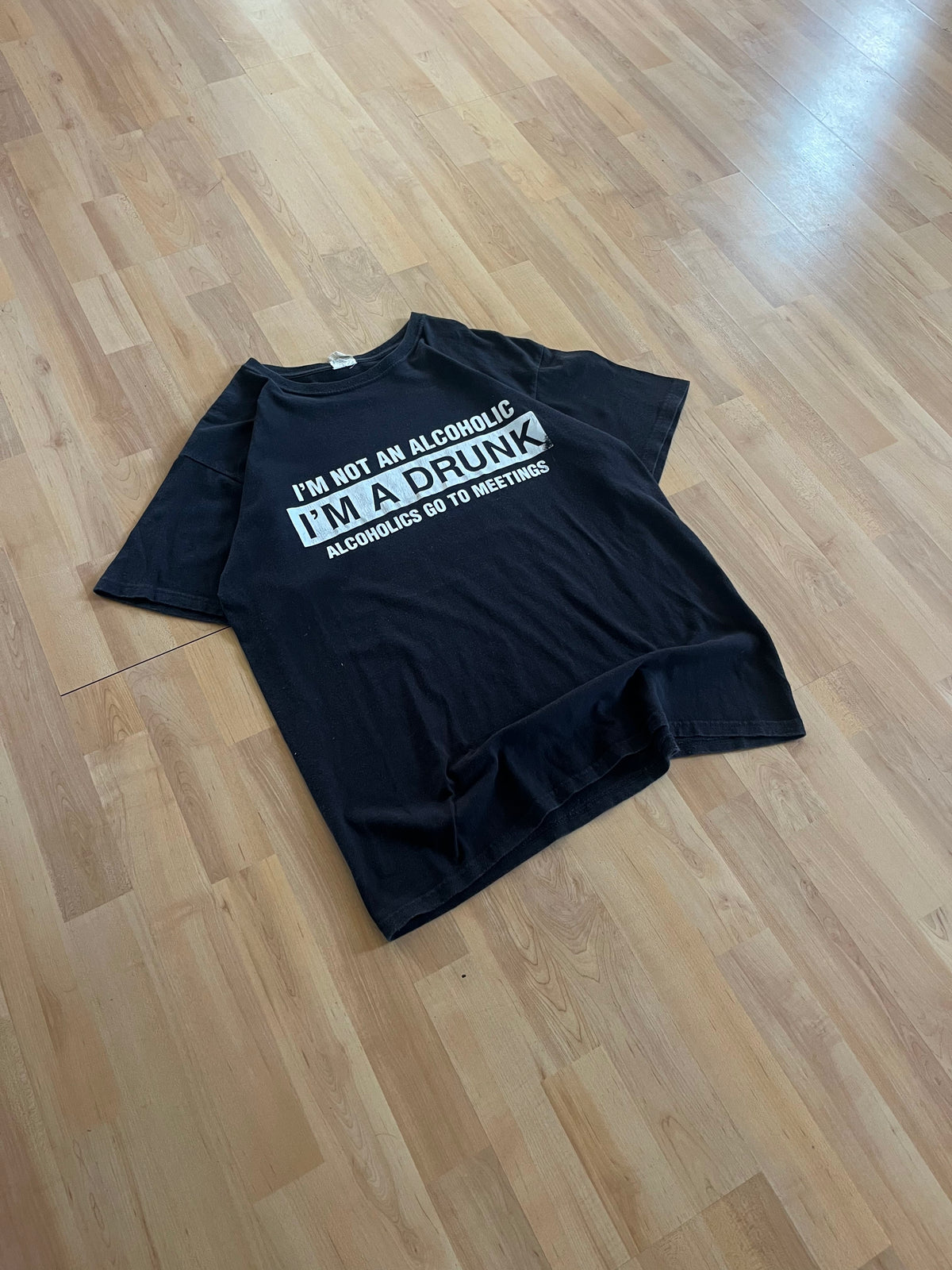 00s Black ''I'm A Drunk'' Funny Quote Graphic T-Shirt (L)
