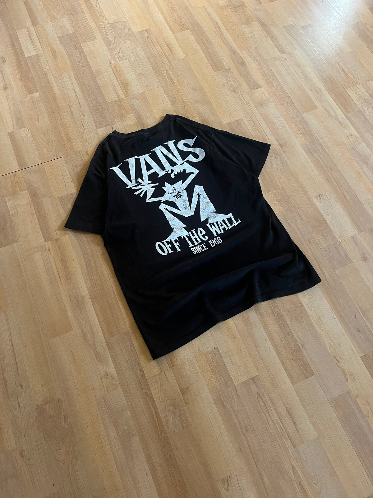 Y2K Black Faded Vans Off The Wall Skate Graphic T-Shirt (M)