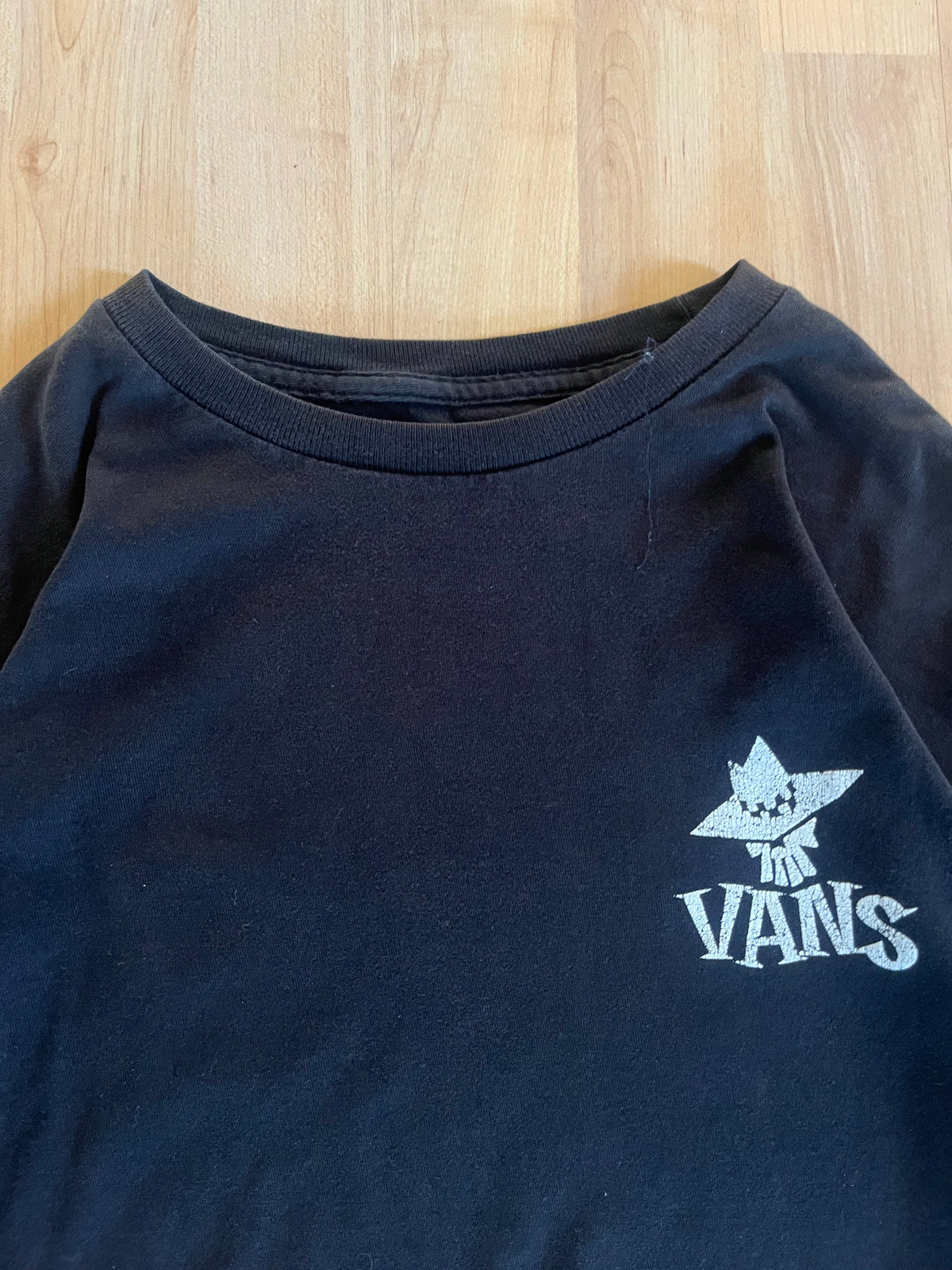 Y2K Black Faded Vans Off The Wall Skate Graphic T-Shirt (M)