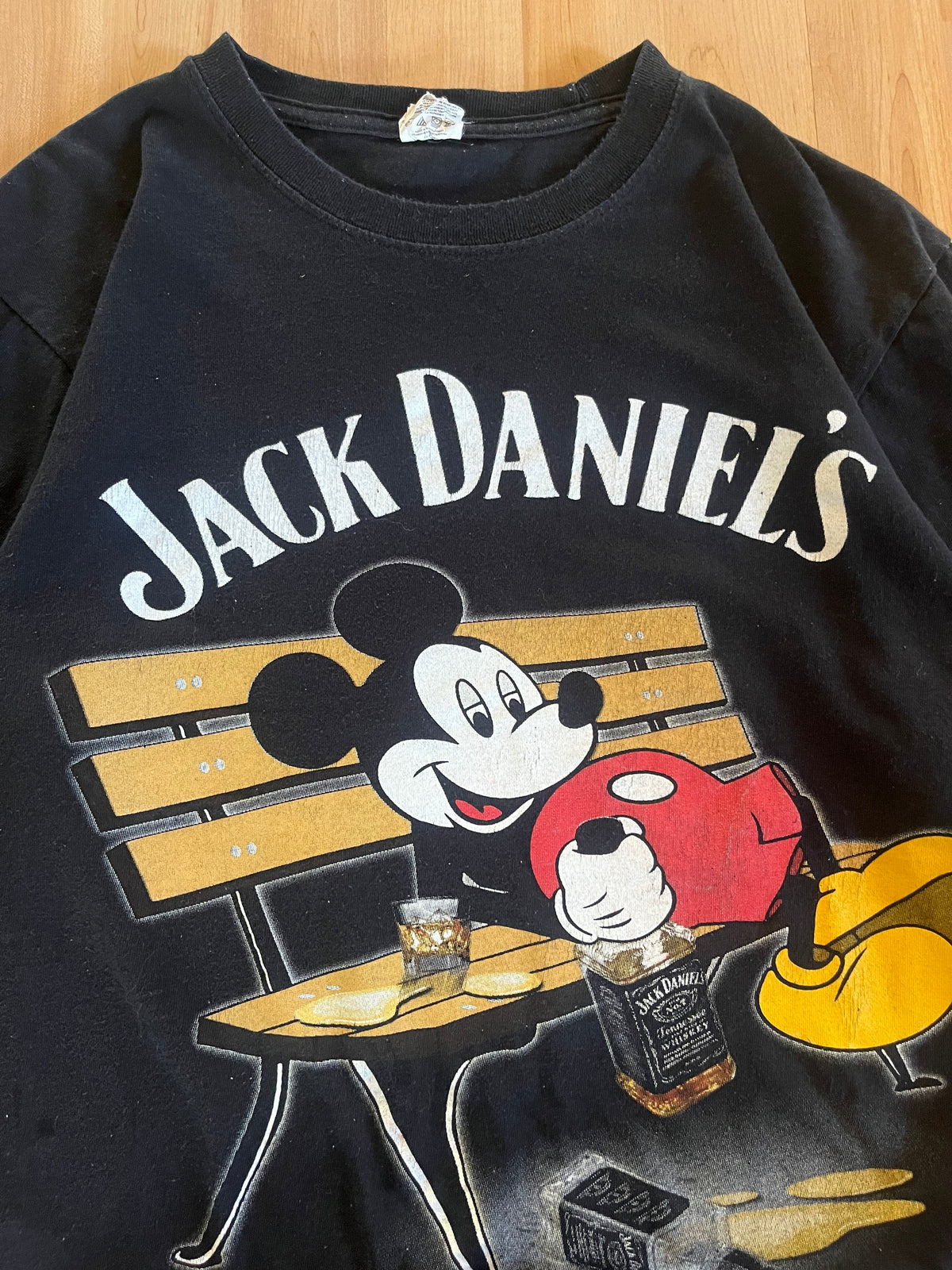 00s Black Jack Daniel's Mickey Mouse Graphic T-Shirt (M)