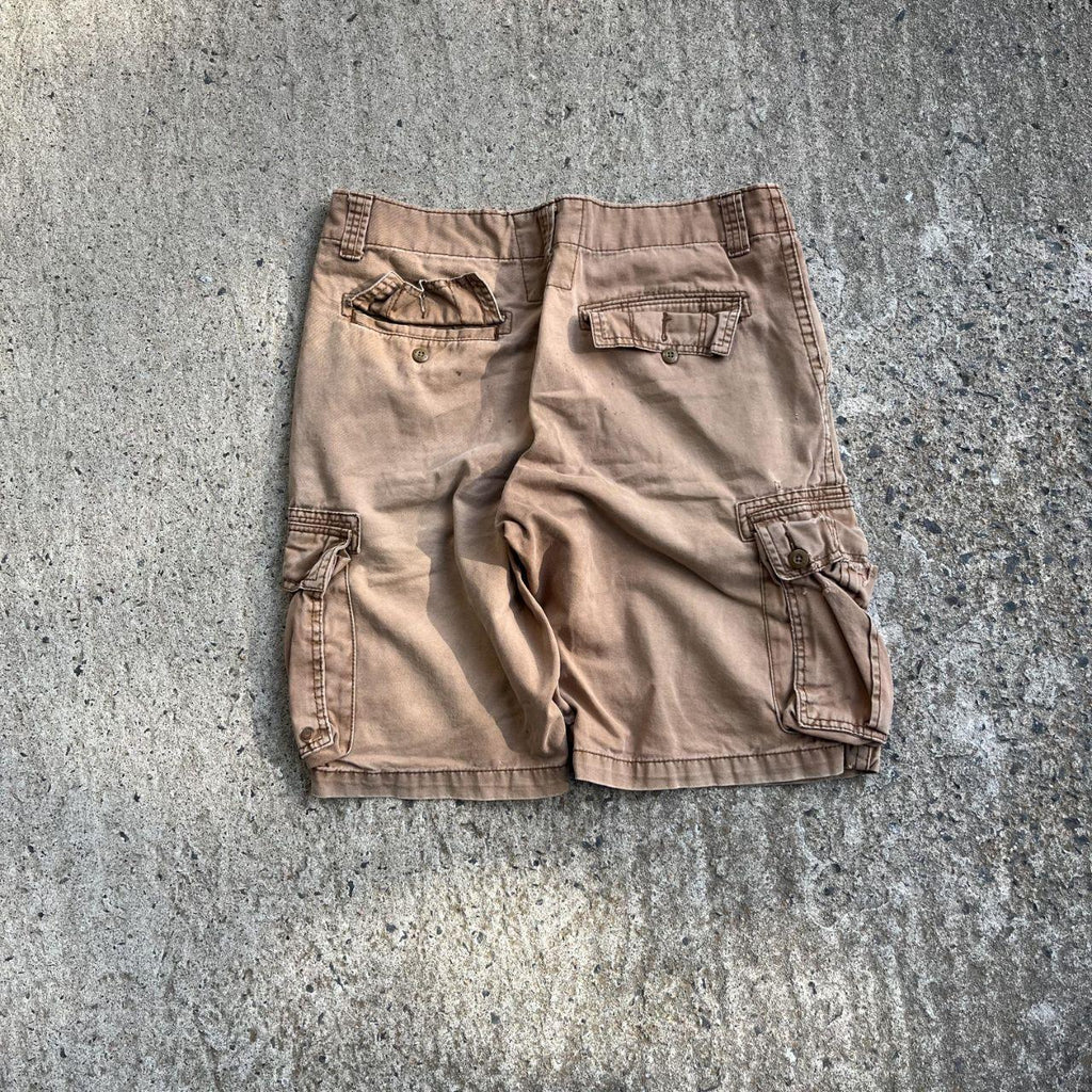 Vintage Y2K Baggy Beige Levi's Washed Shorts (W38)