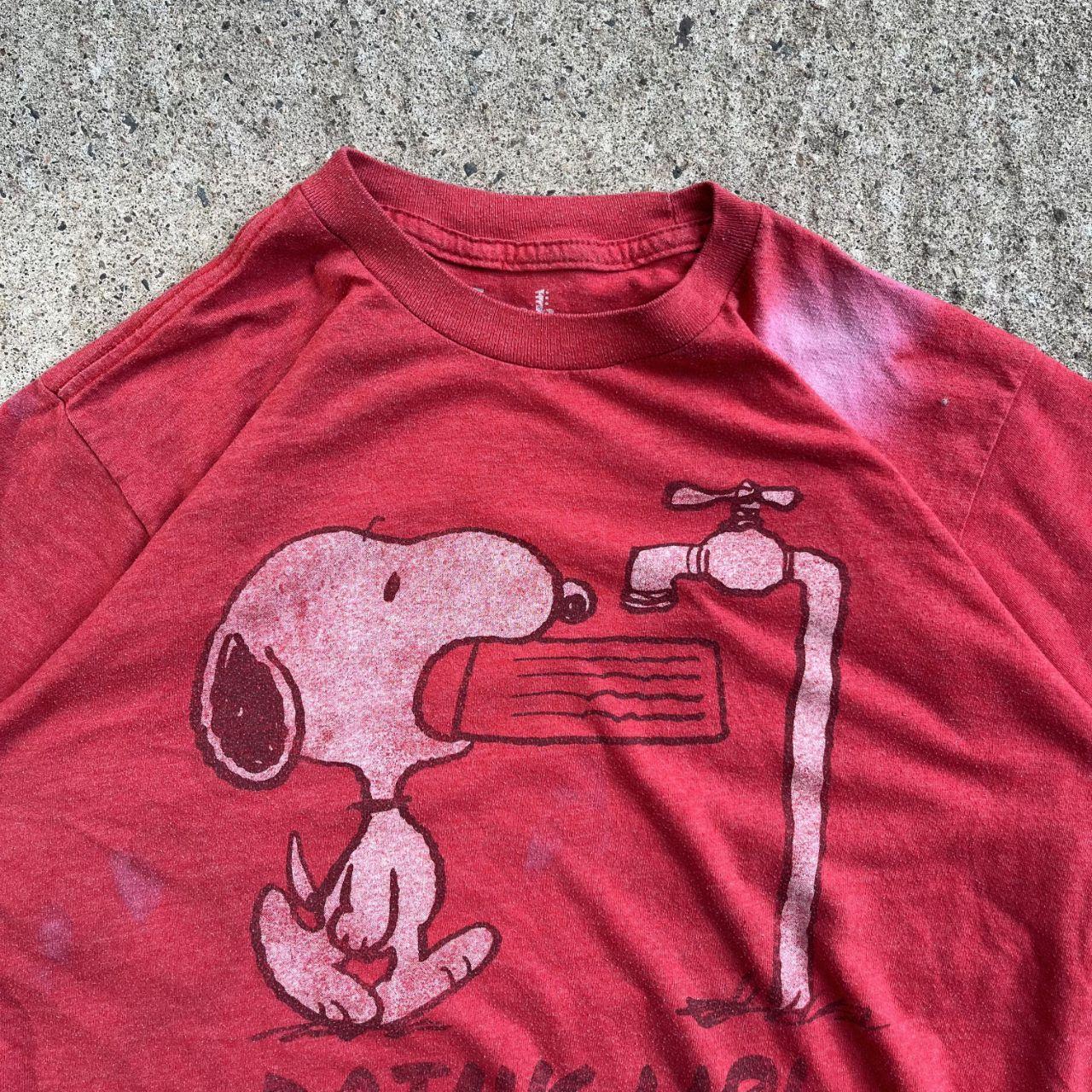 Vintage Y2K Red "Drink Up" Peanuts T-Shirt (M)